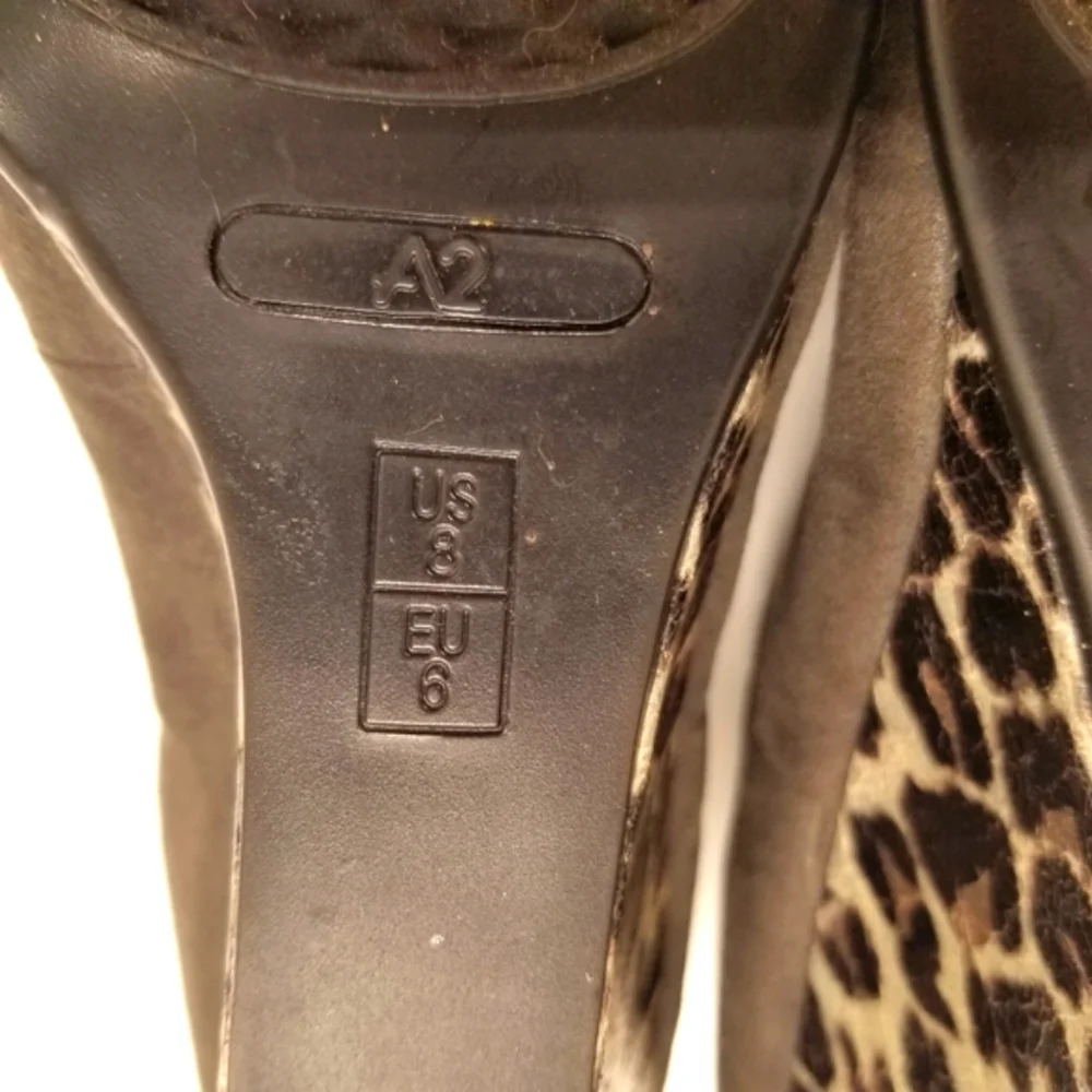 A2 Aerosoles Plumberry Womans Sz 8 Gray Fabric Wedge Loafer Slip On Animal Print